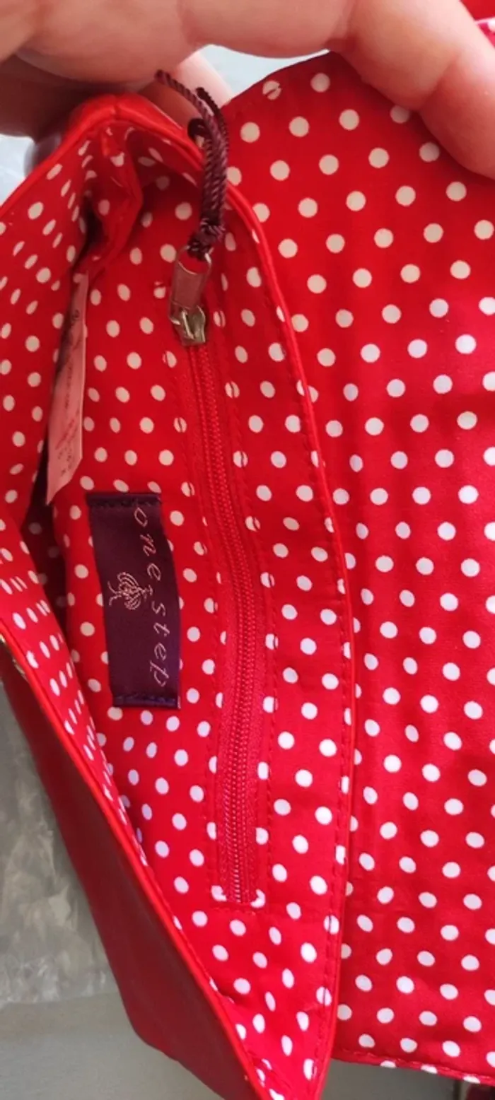 Pochette rouge one step - photo numéro 2