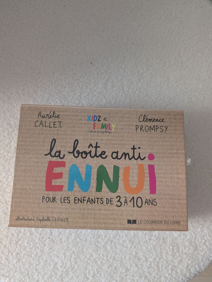 La boîte anti ennui Enfants NEUF