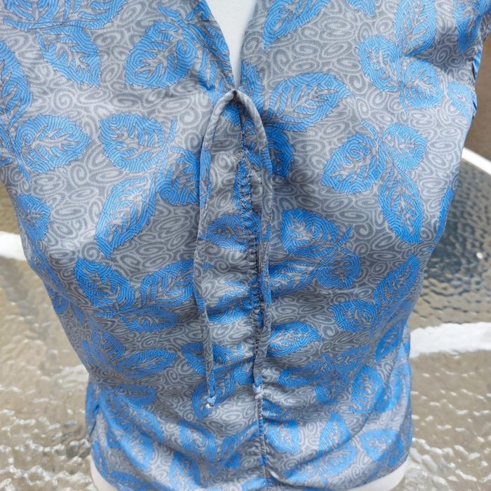 Joli top pour taille S - photo numéro 2