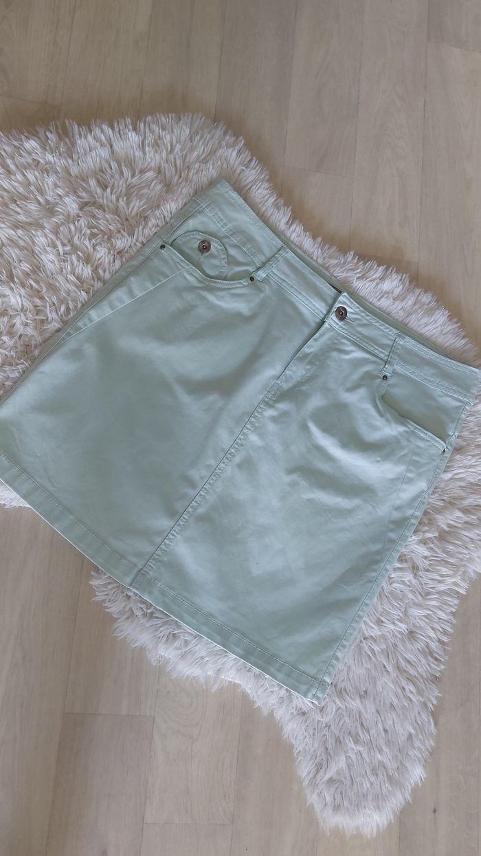 Jupe courte taille 42 - photo numéro 2