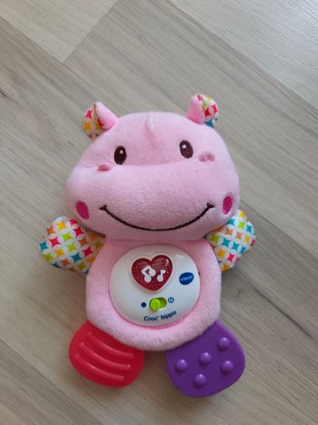 Jouets d'éveil hippo