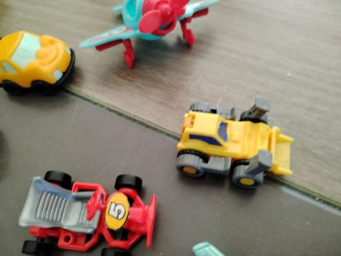 Lot ancien jouets kinder et autres - photo numéro 6