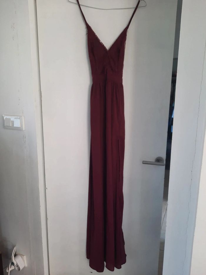 Robe longue fendue
