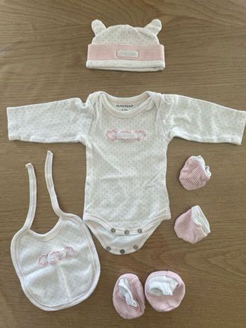 Ensemble de naissance bébé fille Naf naf