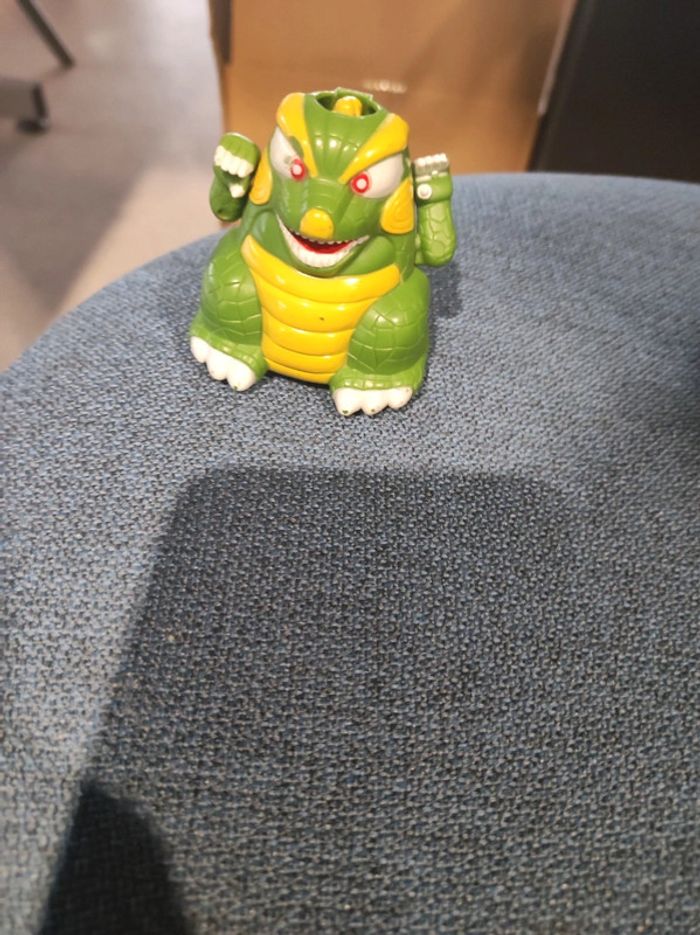 figurine ancienne tic tac truc