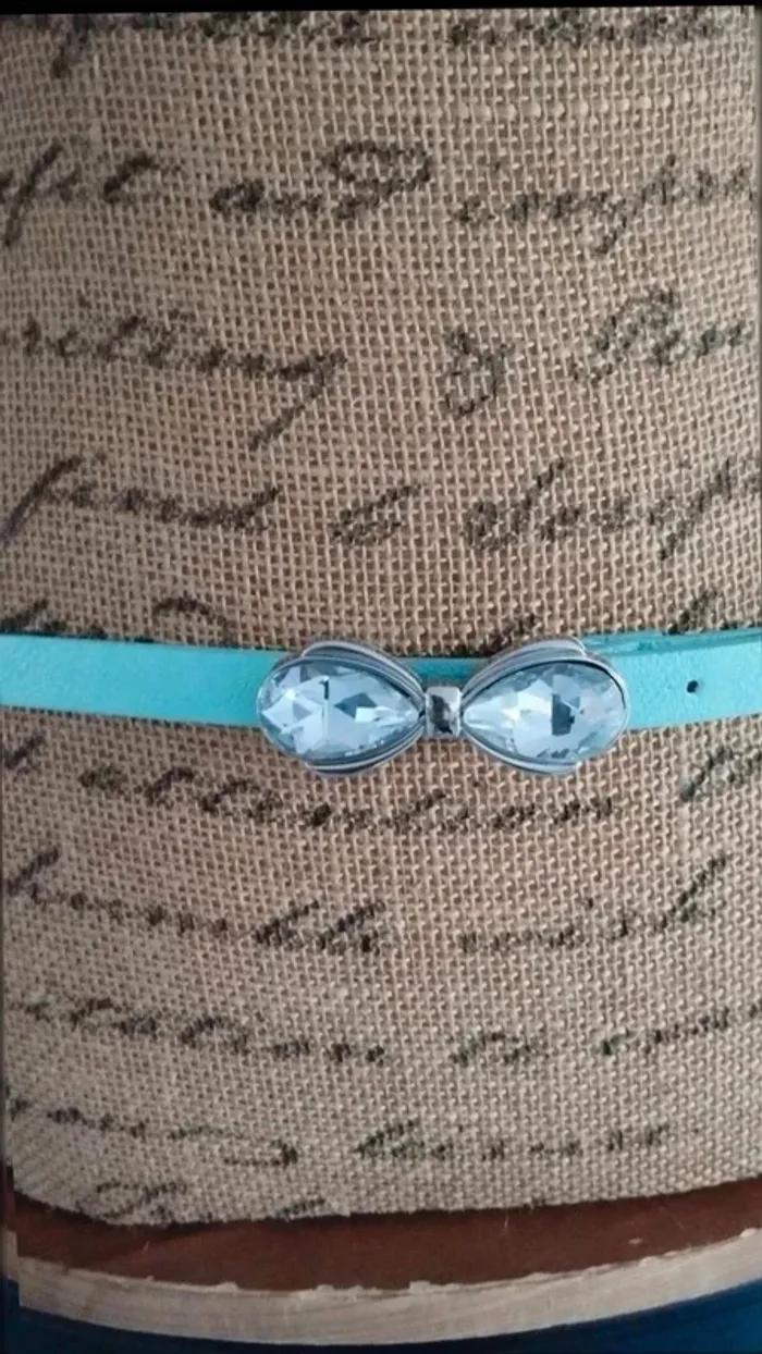Ceinture fine bleu boucle effet noeud - photo numéro 3