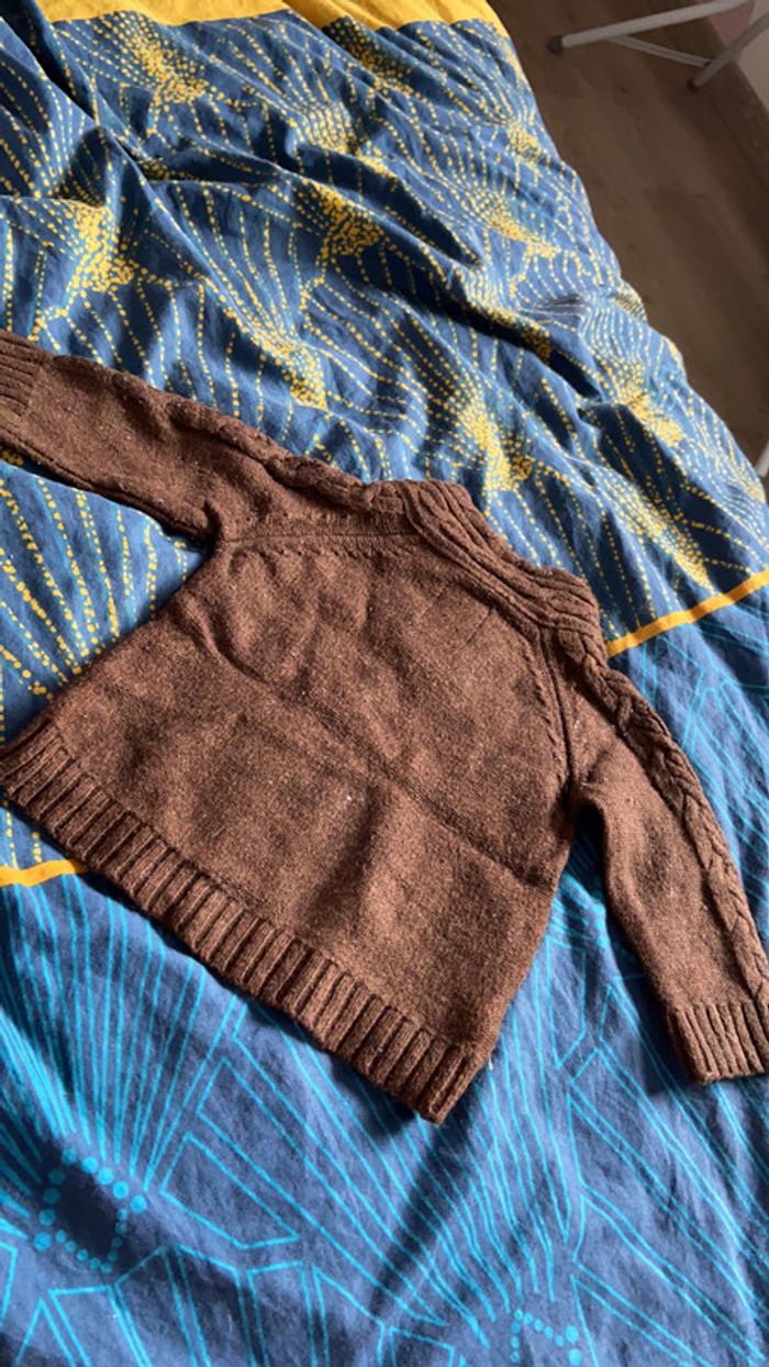 Pull 9 mois 71 cm - photo numéro 2