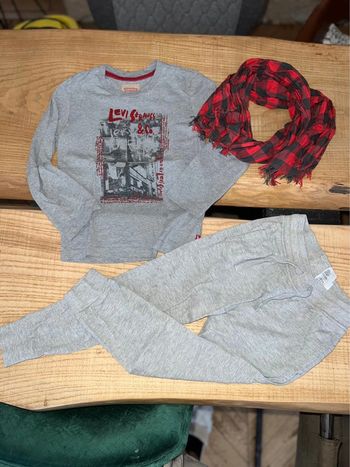 Ensemble H&M levis okaidi 6-7 ans 6 7 t-shirt pantalon legging foulard cheich