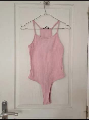 Body rose clair femme shein taille XS/34