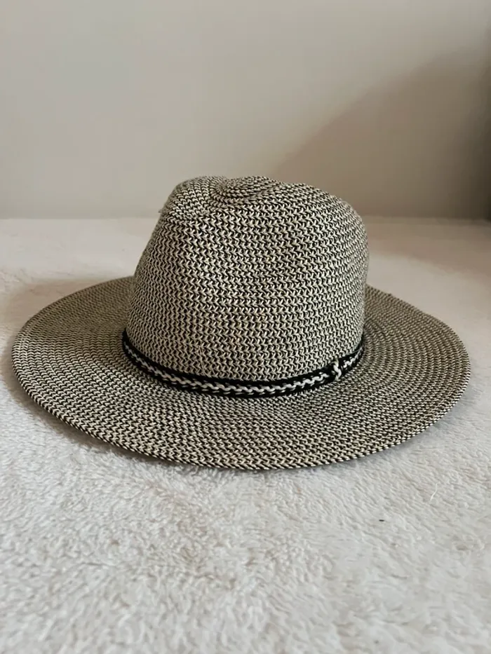 Chapeau etam - photo numéro 2