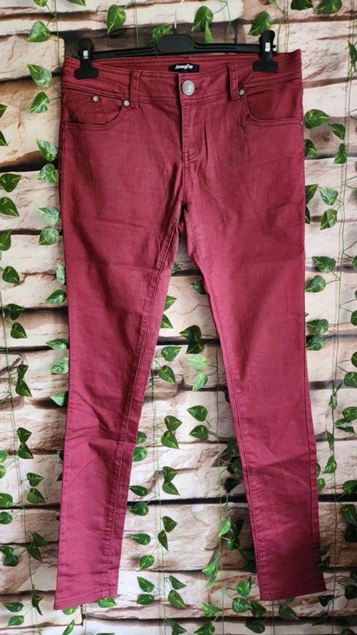 🌸Jeans skinny Bordeaux Jennyfer Taille 40🌸 - photo numéro 2