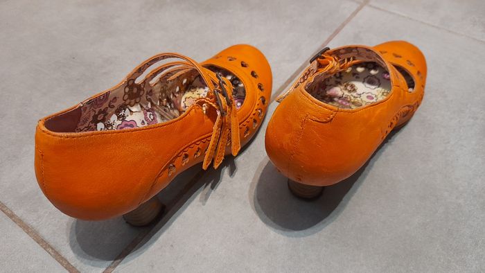 Chaussures à talons hauts - photo numéro 8