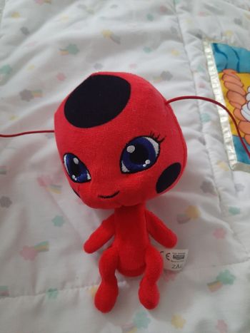 Peluche miraculous Lady bug tikki