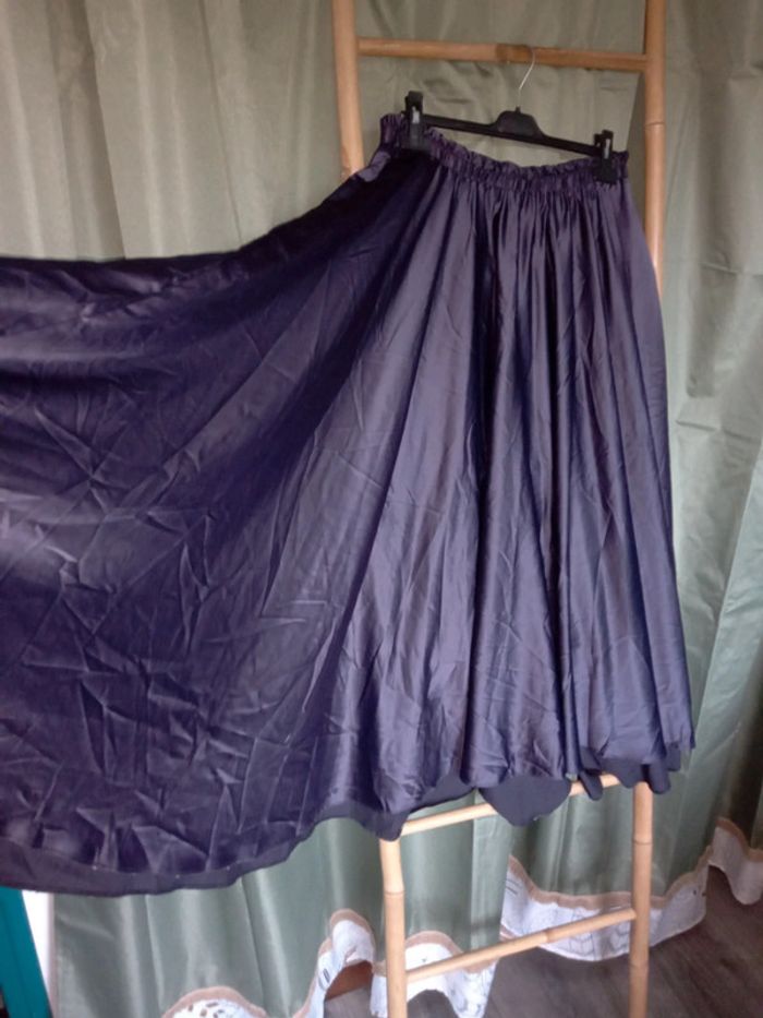 Jupe soleil danse orientale satin violet foncé - photo numéro 2