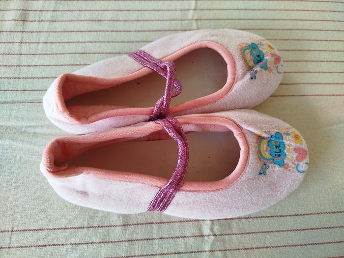 Chaussons pointure 30 - photo numéro 2