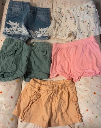 Lot 5 shorts été - 12 mois