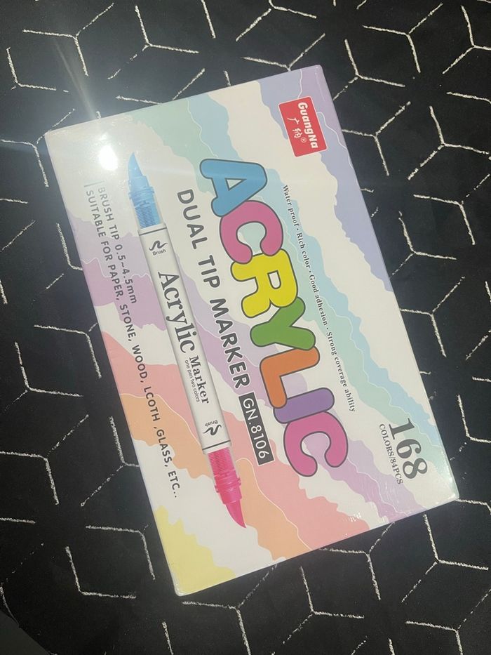 168 feutres acryliques  guangNa