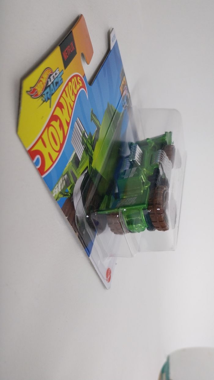 Hot Wheels Speed Dozer Let's Race Série Netflix 2024 - photo numéro 6