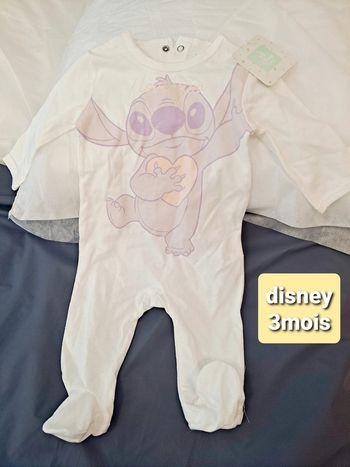 pyjama grenouillère bébé fille 3mois stitch coeur disney