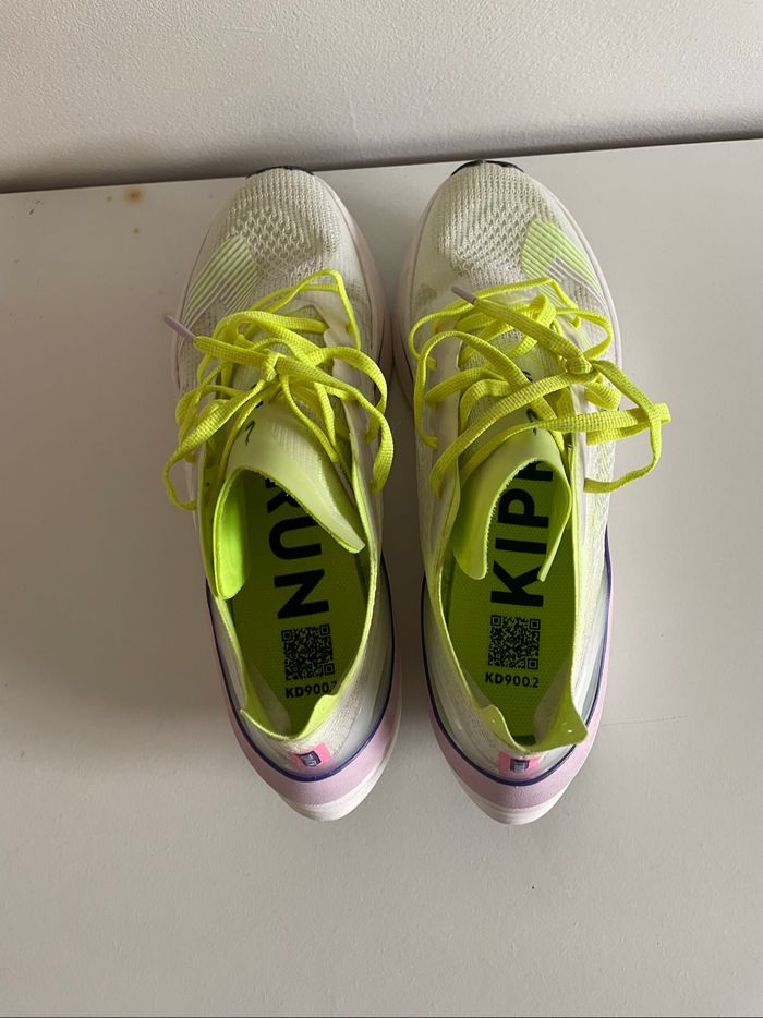 Chaussures de course - photo numéro 4