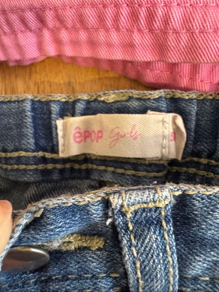 Short + jupe 5 ans - photo numéro 2