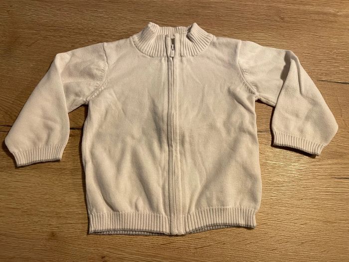 Gilet blanc obaibi 18 mois