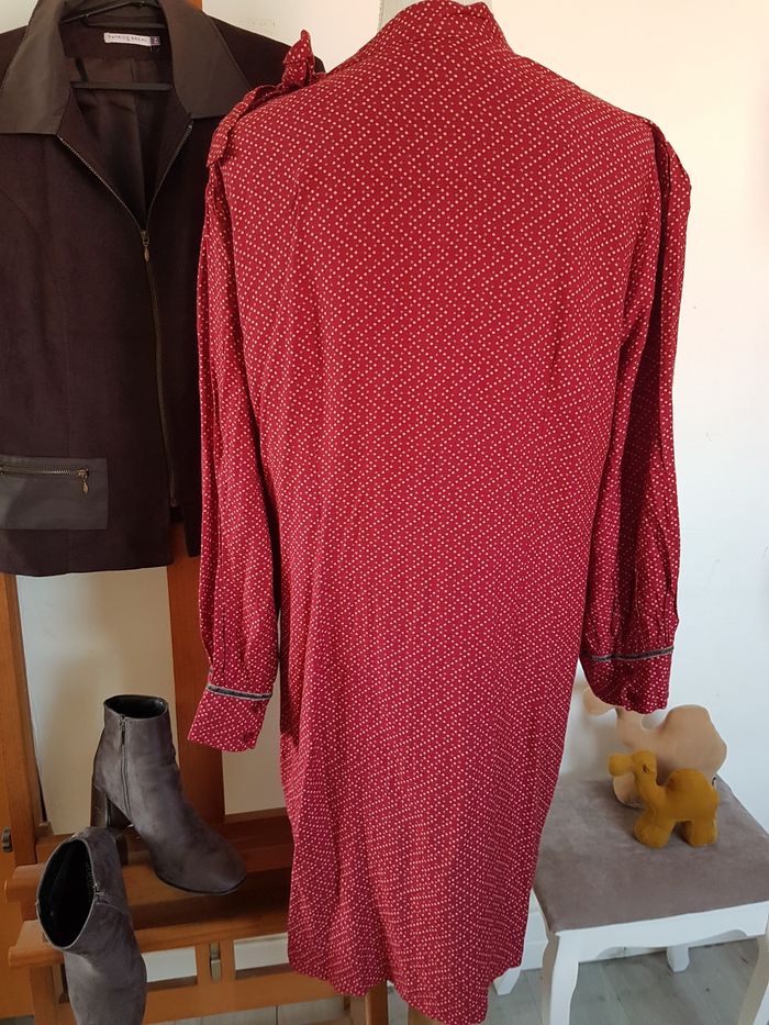 Robe rouge à petits points 100% coton Amarti taille 42/44 58cm aux aisselles, 86cm de haut. - photo numéro 3