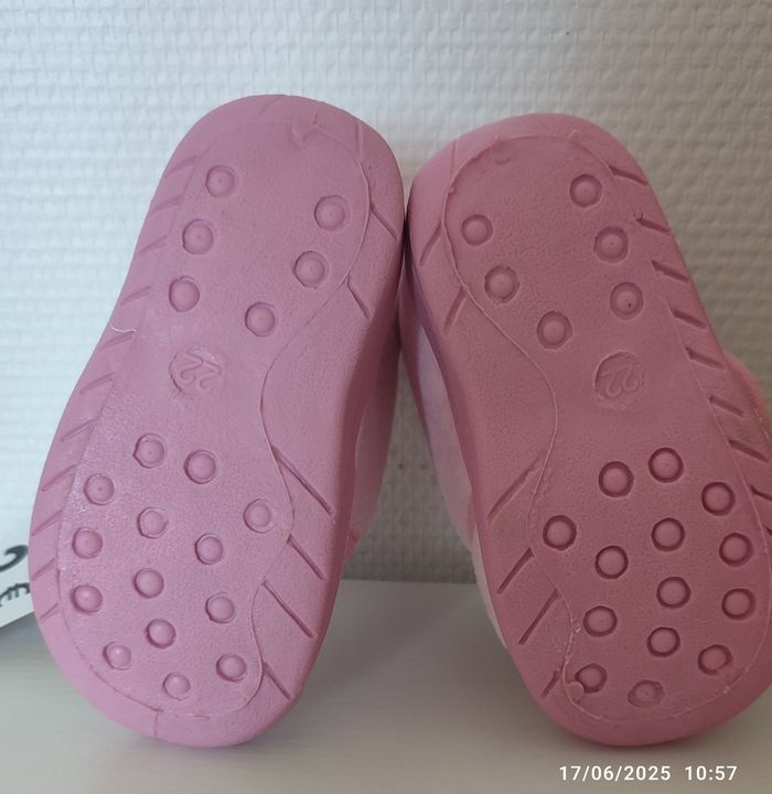Chaussons bébé fille - photo numéro 3