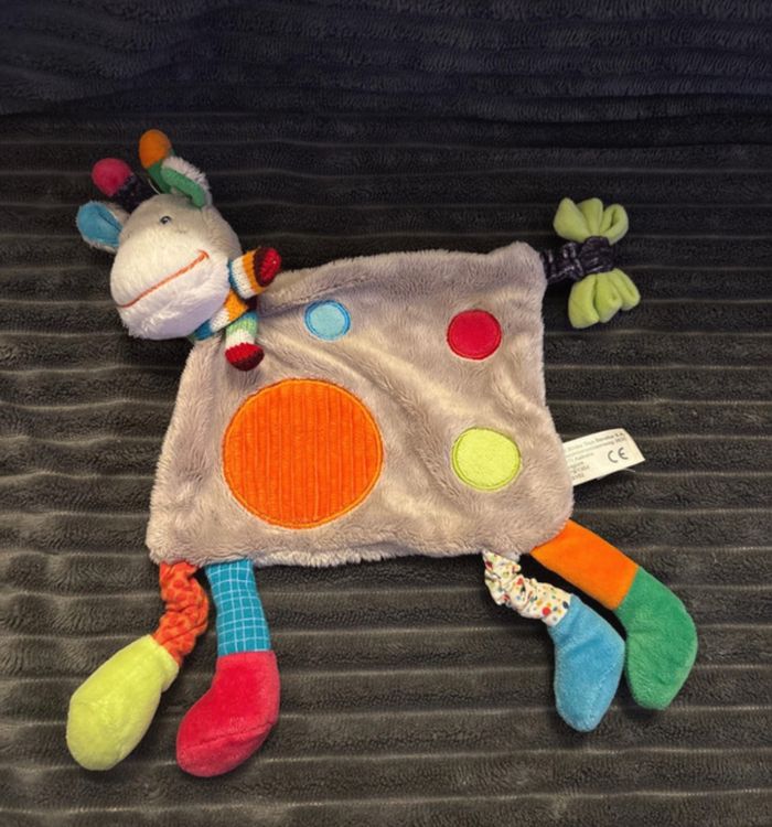 Doudou girafe plat