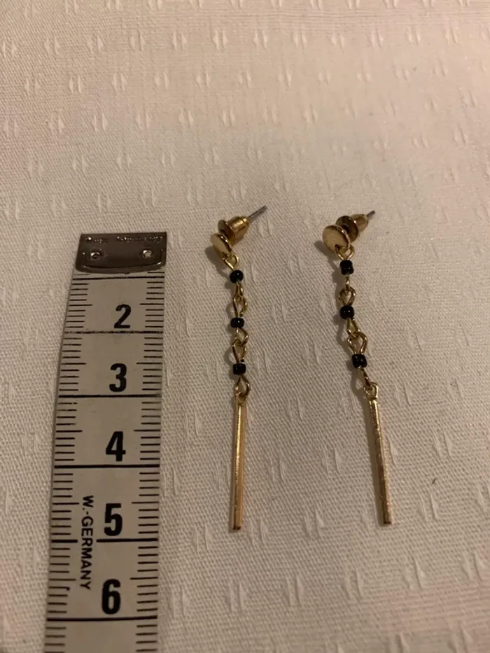Boucles d’oreilles dorées et noires - photo numéro 2