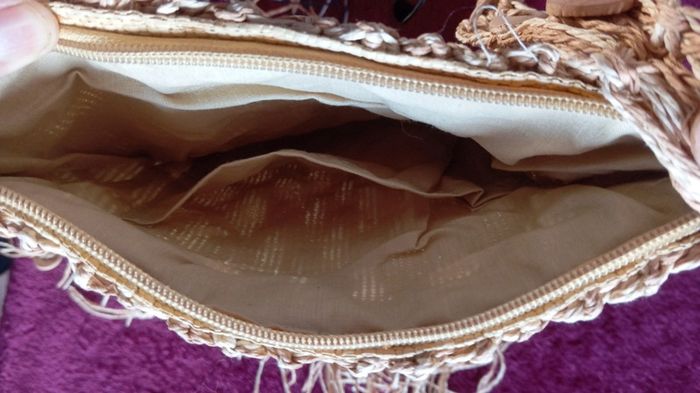 Deux magnifiques sacs à bandoulière avec boutons et franges Neufs Giada - photo numéro 4