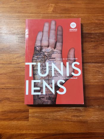 Livre : Tunisiens