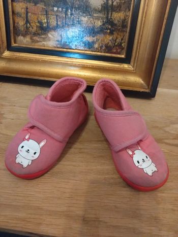 Chaussons bébé rose t 23