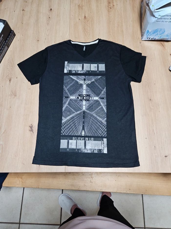 Tee-shirt taille M