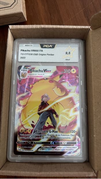 Pikachu vmax pca 9,5 origine perdue