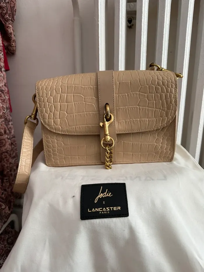 Sac à main Jodie la petite frenchie x Lancaster beige