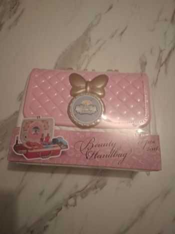 Jouet maquillage enfant plastique 18 pièces
