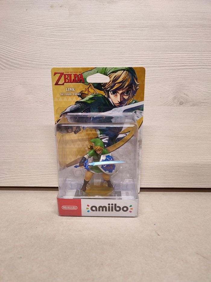 Amiibo link Skyward Sword