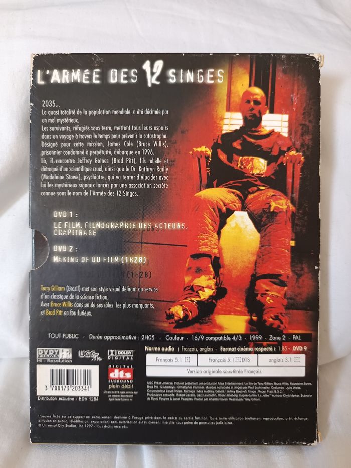 Dvd L'armée des 12 singes - photo numéro 2