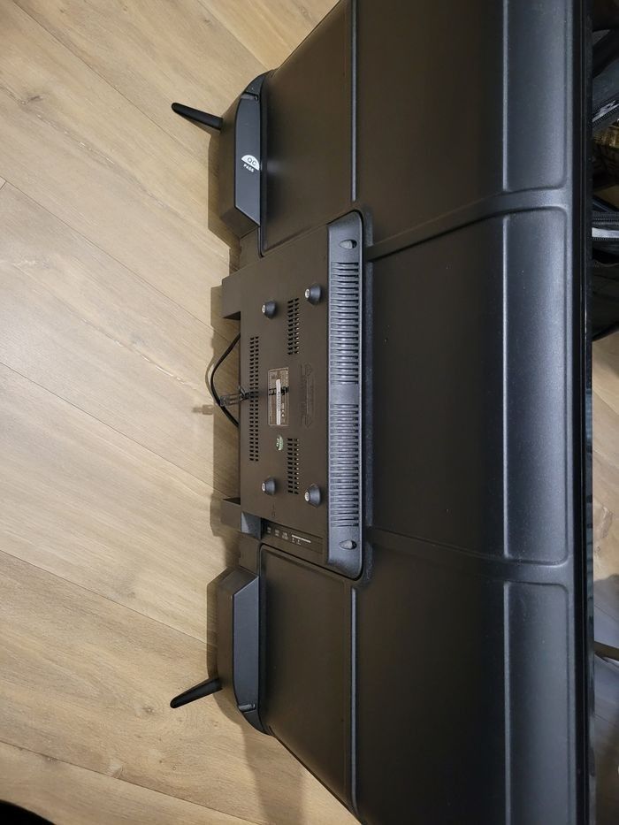Tv Brandt 102 cm (non smart) deux ports HDMI - photo numéro 2