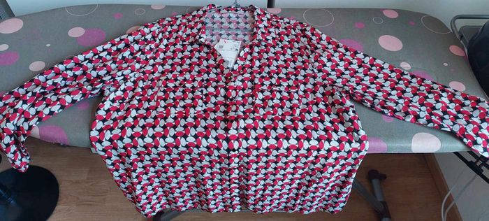 Superbe chemisier femme Armand Thiery taille 4 viscose EcoVero imprimé graphique neuve