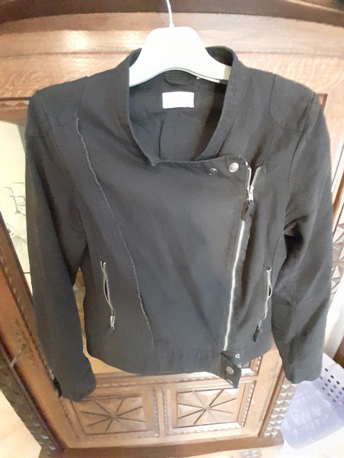 Veste noire