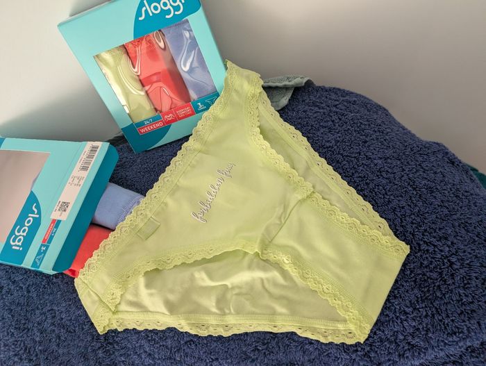 Lot de 6 culottes weekend femme. Taille 40 française. Neuf. Sloggi - photo numéro 7
