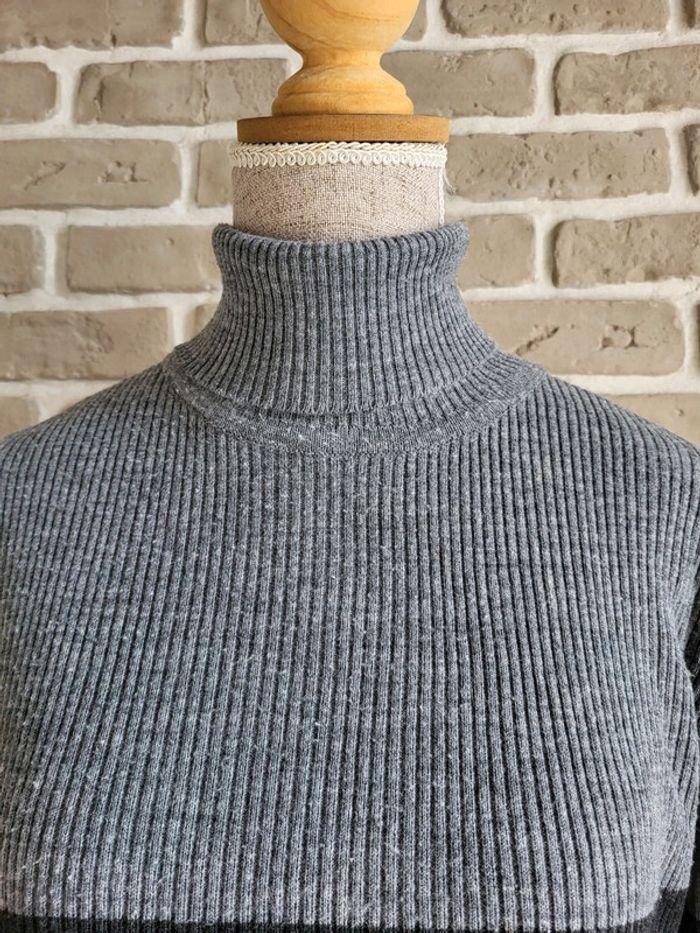 Pull col roulé maille côtelée noire et grise - Pure & Simple Collection - photo numéro 3