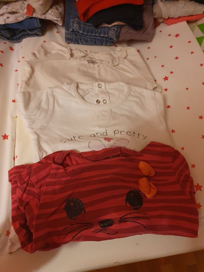 Lot vêtements 6 mois - photo numéro 2