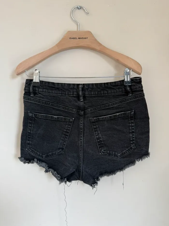 Short jean noir Zara - photo numéro 2