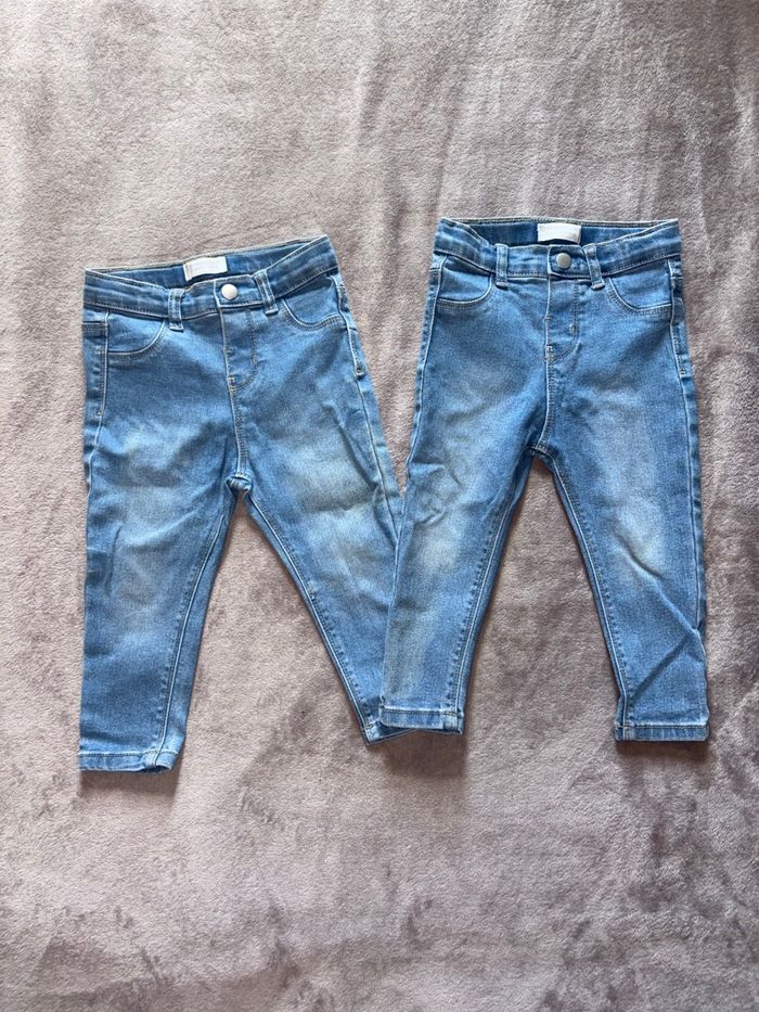 Lot de vêtements pour jumelles taille 18 mois en très bon état - photo numéro 6