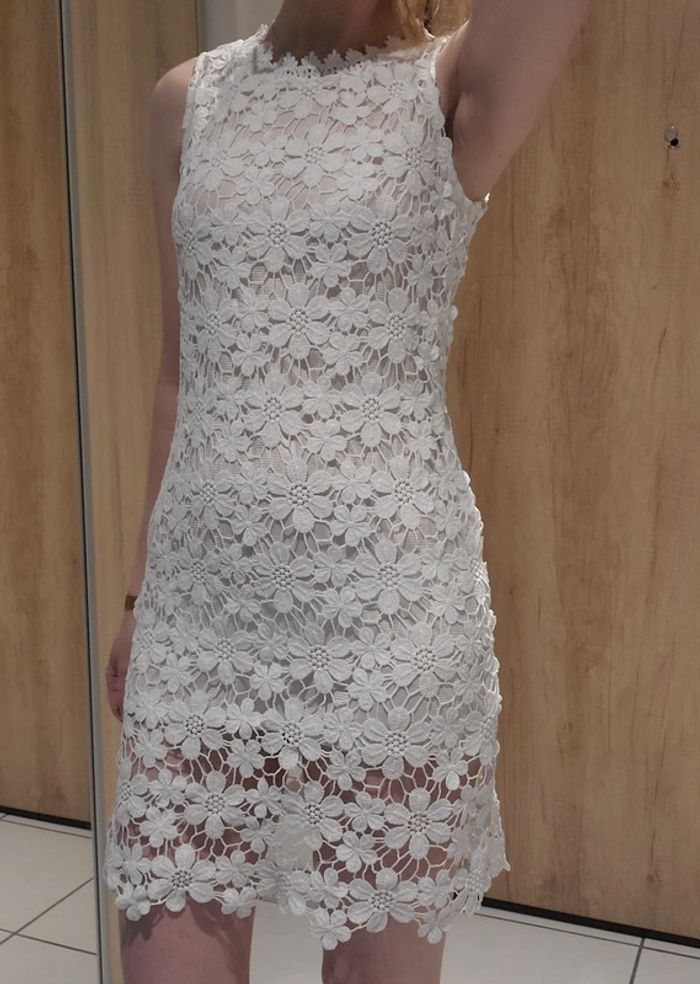 Jolie robe d'été taille M