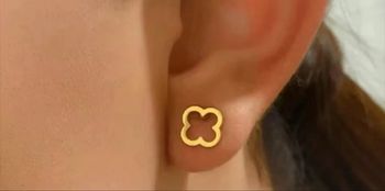 Boucles d'oreilles Trèfle Évidées - Acier Inoxydable Dorée