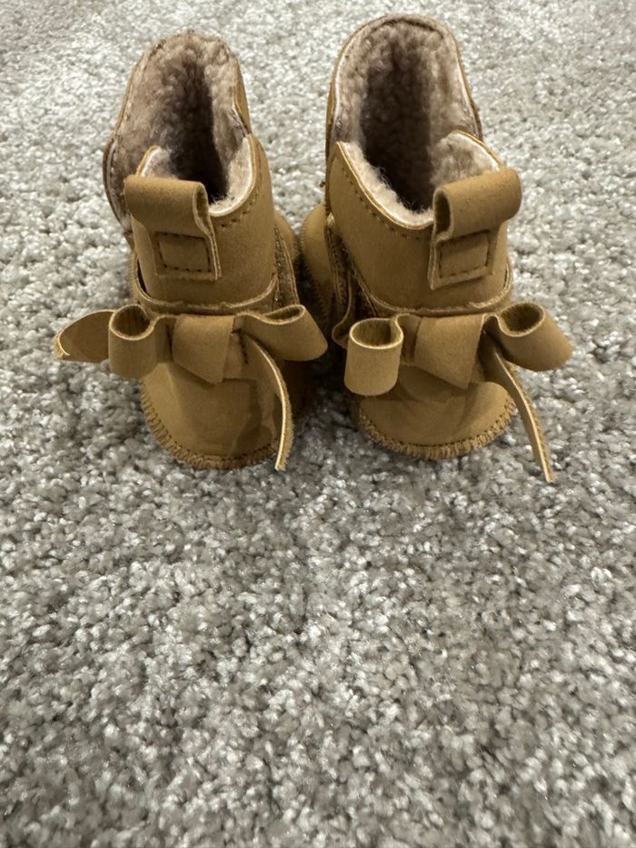 Paire de bottes pour bébé - photo numéro 3